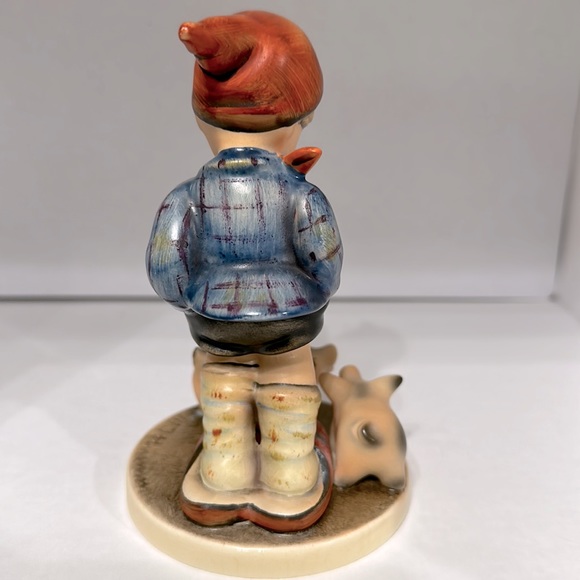 💙TM3 ‘Farm Boy’ Hummel Goebel #66 - Picture 3 of 6